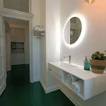شقة Stylish Flat Near Station And Center *
