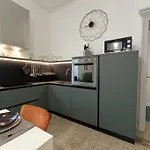 شقة Stylish Flat Near Station And Center كومو