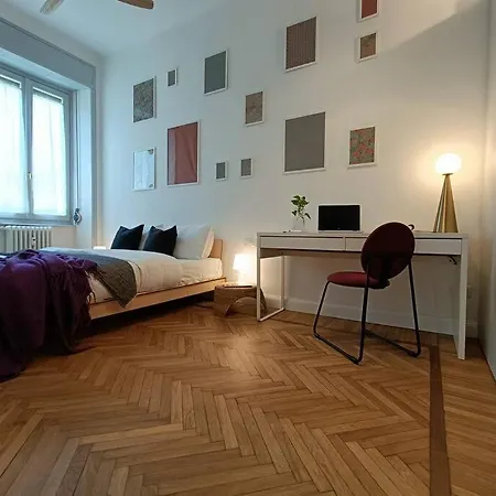 Stylish Flat Near Station And Center 코모