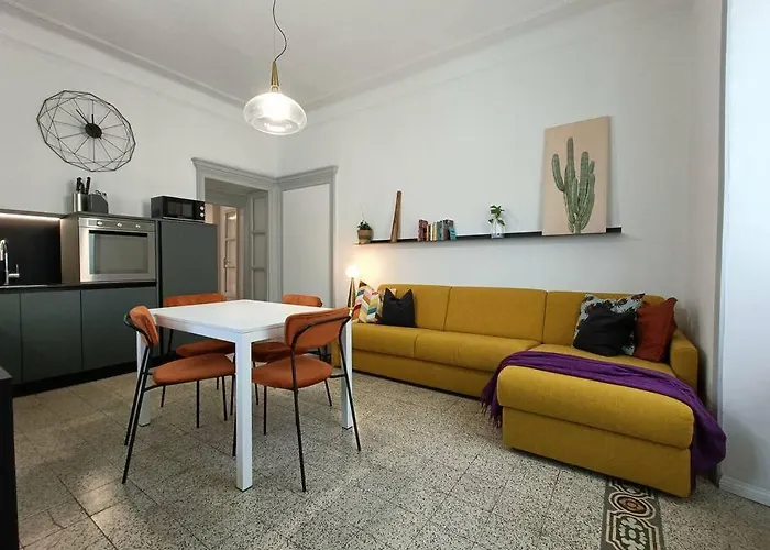 Stylish Flat Near Station And Center Appartamento Côme