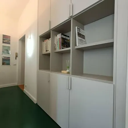 Stylish Flat Near Station And Center