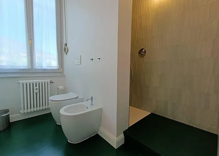 Stylish Flat Near Station And Center Como
